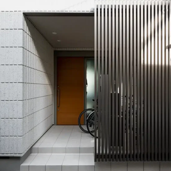 Aluminum Gates